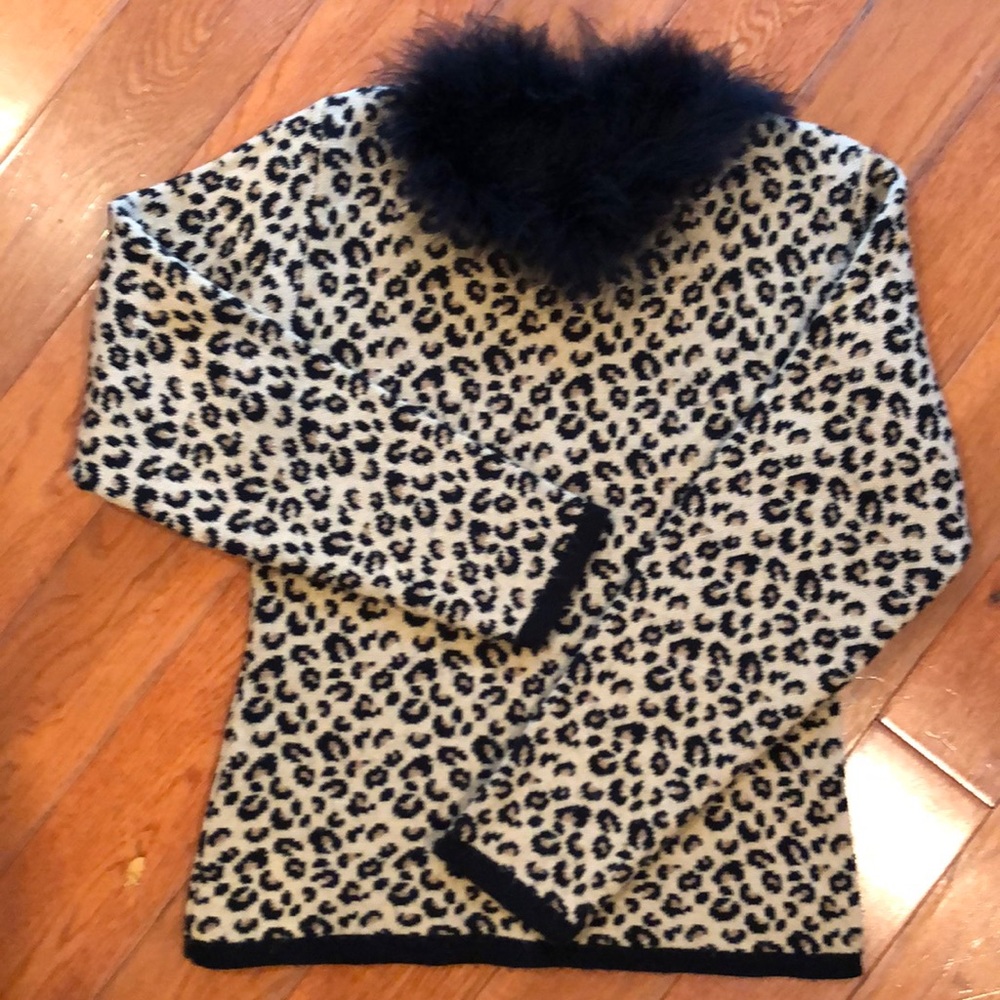 Pepperoni Girls animal print sweater/faux collar